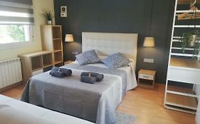 Studio de 30 m² en Appartement avec 1 salle(s) de bains privée(s) à Barbera del Valles
